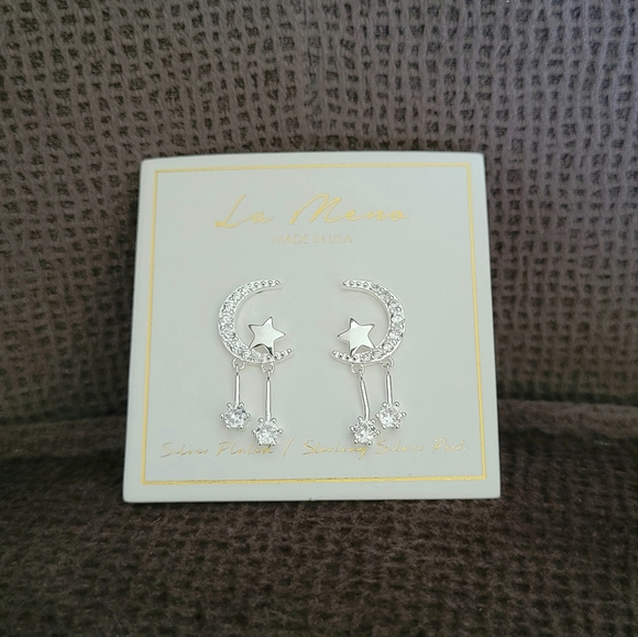 La Meno Silver🤍 Starling🌠 Earrings - Picture 3 of 15